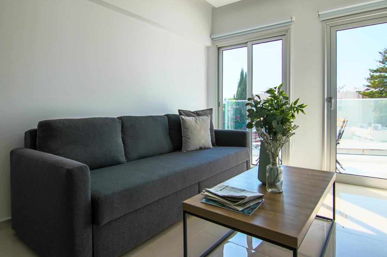Ferienwohnung Phaedrus Living: Seaside Luxury Flat Lighthouse 65 Paphos Exterior foto