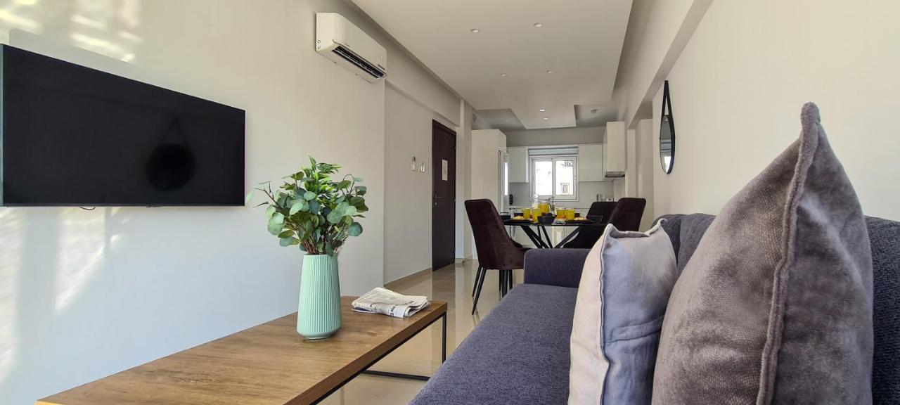 Ferienwohnung Phaedrus Living: Seaside Luxury Flat Lighthouse 65 Paphos Exterior foto